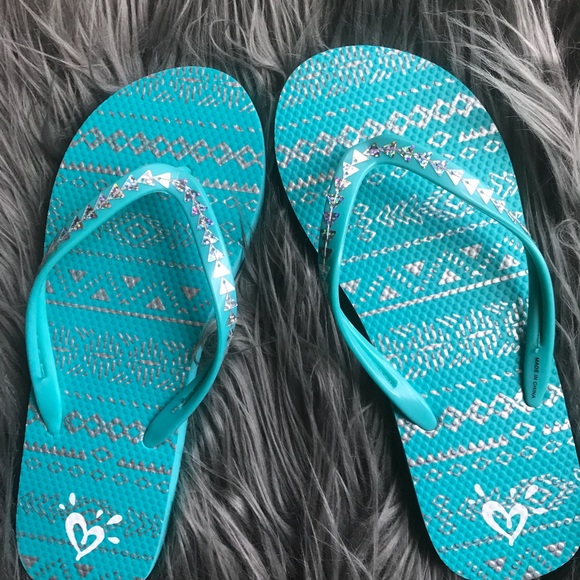 🎉Pick 4 Listings for $20🎉 Justice Flip Flops - Picture 2 of 5